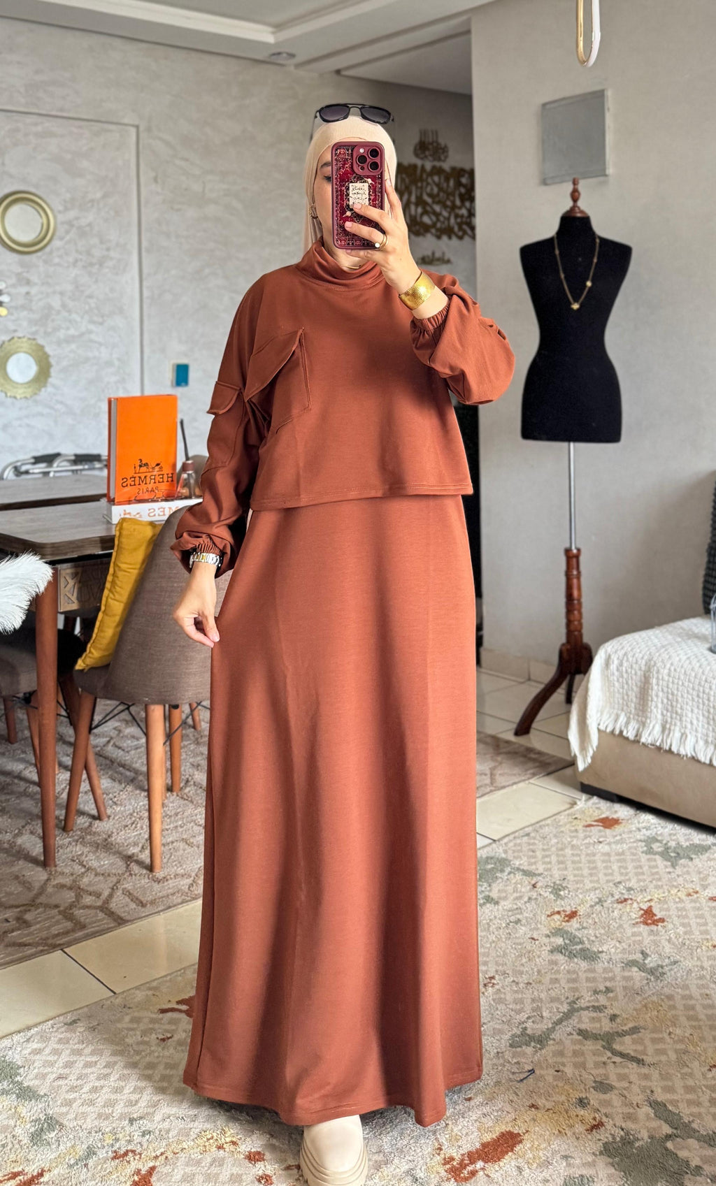 Ensemble robe longue et gilet court à poche plaquée — Marron