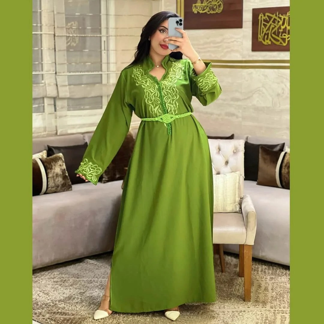 Caftan Hmaoui à col officier et ceinture tressée – Vue 2