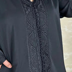 Djellaba Hmaouia en crêpe Rosa à broderie ton sur ton – Modèle 1 – Vue 7