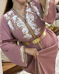Caftan en crêpe Rosa à broderies rbaties florales – Vue 1