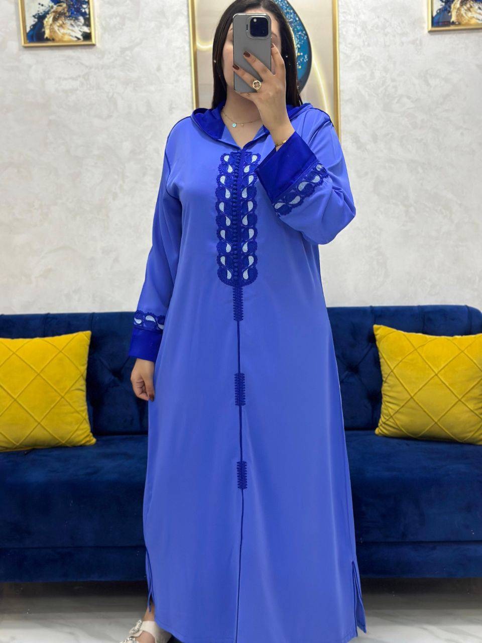 Djellaba en crêpe Rosa à broderie maâlem – Vue 10