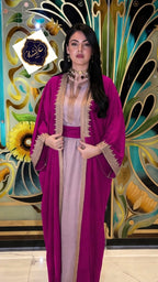Caftan marocain brodé deux pièces en crêpe – Vue 2