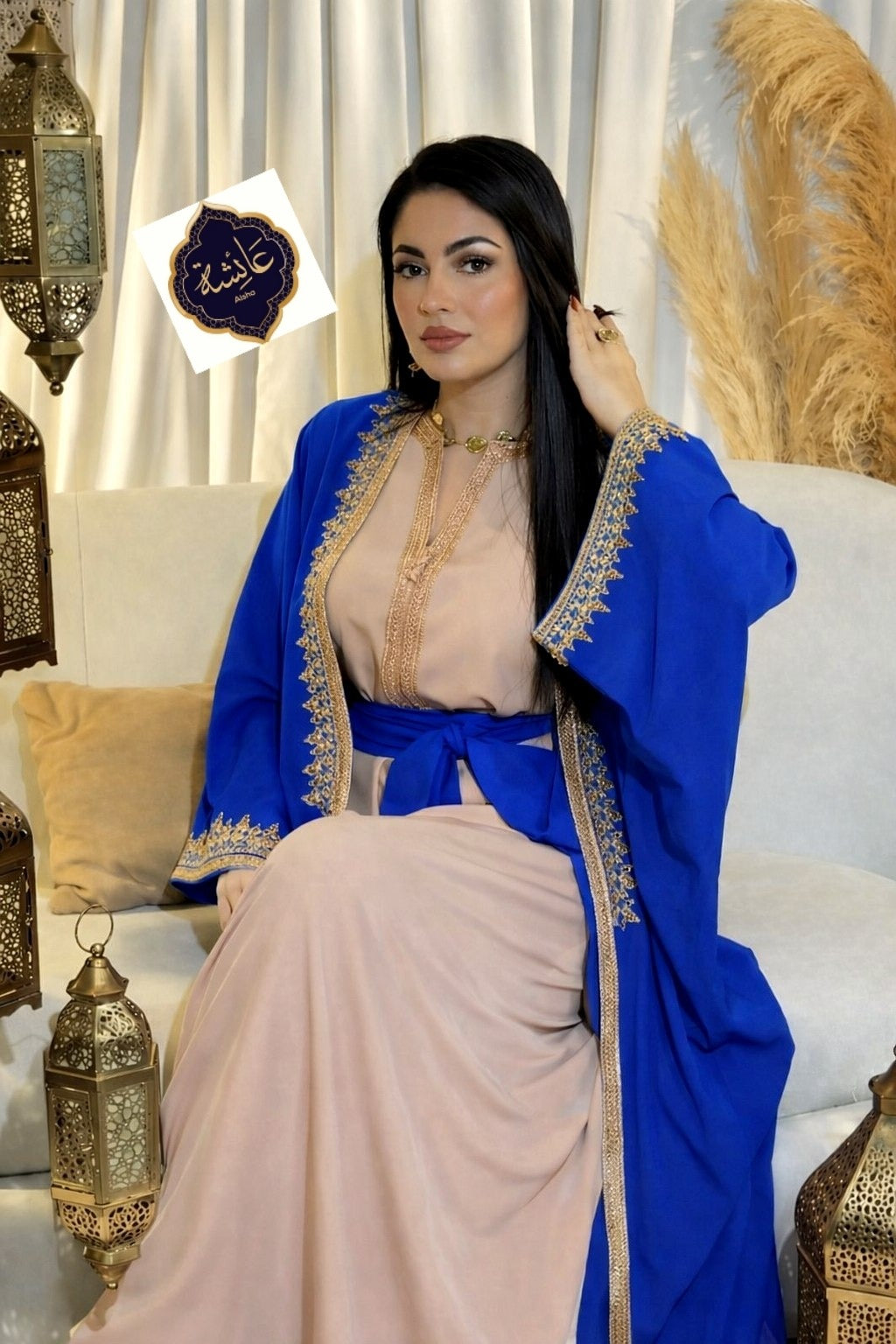 Caftan marocain brodé deux pièces en crêpe – Vue 3