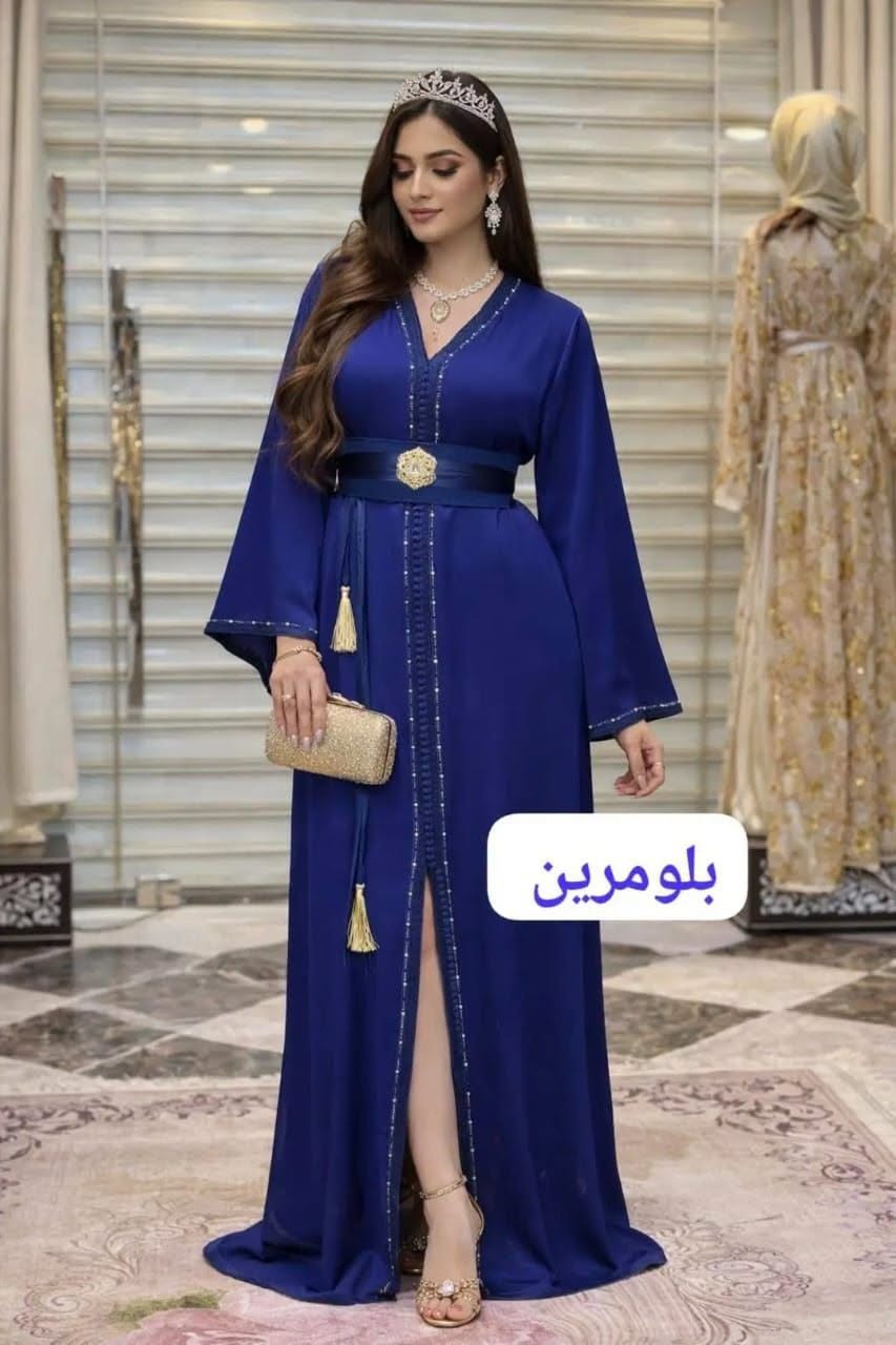 Caftan Hmaoui perlé en crêpe de soie avec ceinture à broche – Vue 8