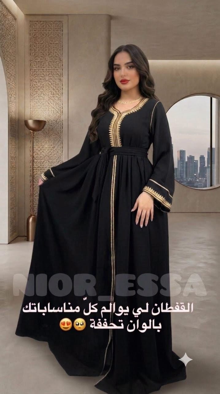 Caftan en crêpe de soie avec ceinture – Finitions élégantes – Vue 2