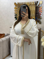 Caftan en crêpe de soie avec ceinture – Finitions élégantes – Vue 21