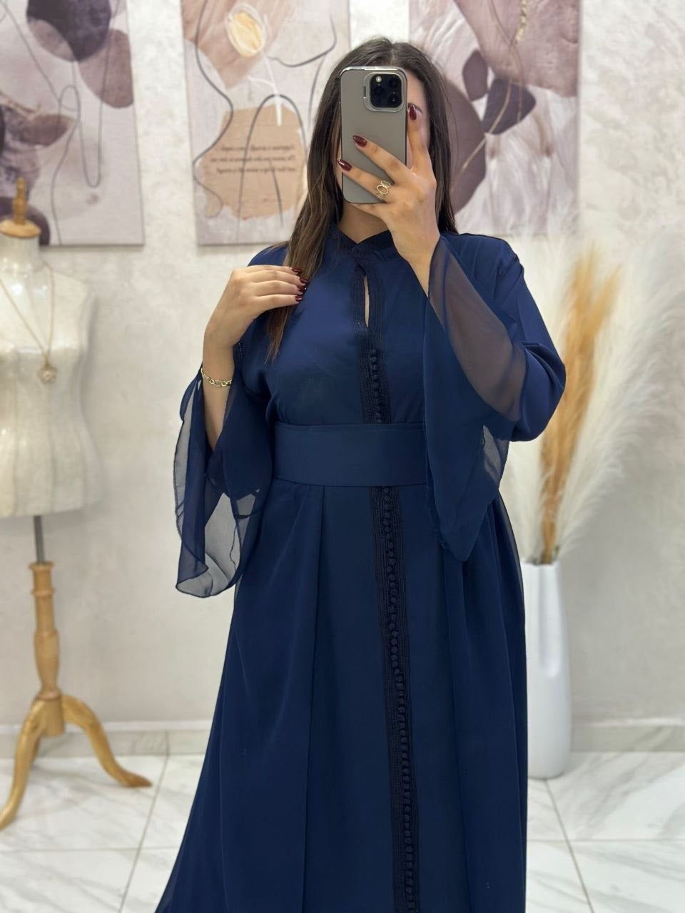 Caftan papillon deux pièces en crêpe et mousseline – Vue 31
