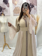 Caftan papillon deux pièces en crêpe et mousseline – Vue 27