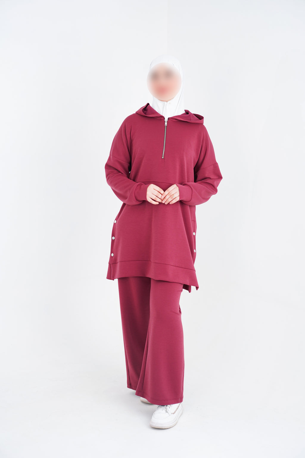 Ensemble femme à tunique demi-zippée à capuche et pantalon ample – Bordeaux