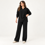 Ensemble maille côtelée à col polo et pantalon large — Noir — photo studio