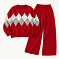 Ensemble jacquard à frise de losanges et pantalon large — Rouge — photo studio