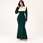 Robe longue côtelée à plastron volanté contrastant — Vert bouteille — photo studio