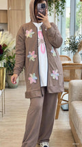 Ensemble femme trois pièces à fleurs et veste longue zippée – Beige