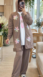 Ensemble femme trois pièces à fleurs et veste longue zippée – Beige