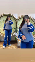 Ensemble femme en maille à rayures et pantalon ample – Bleu roi