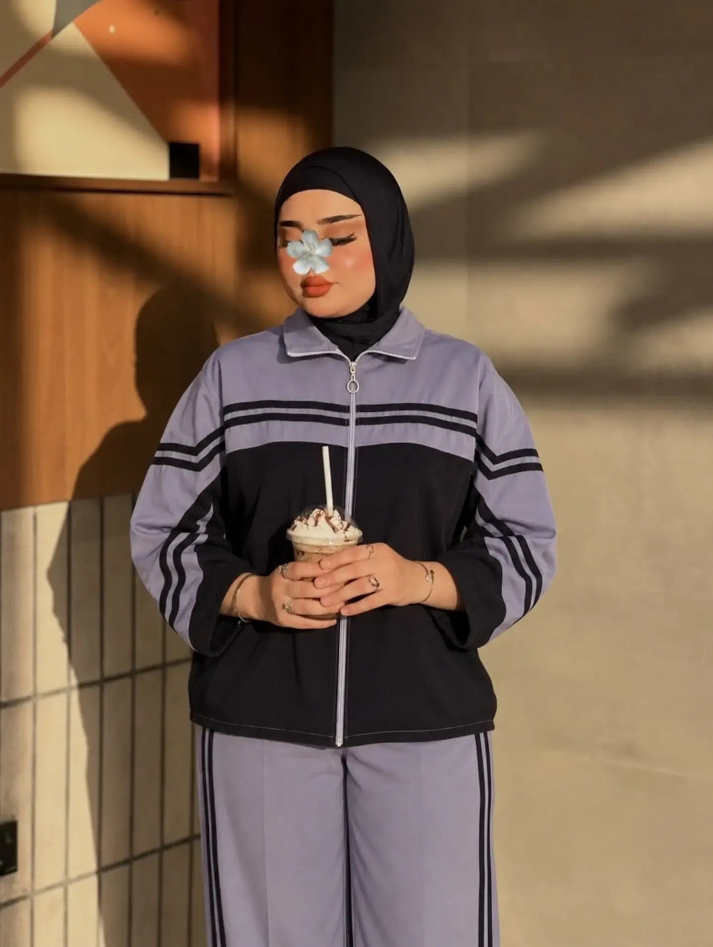 Ensemble en molleton à bandes contrastées et pantalon large – Gris clair