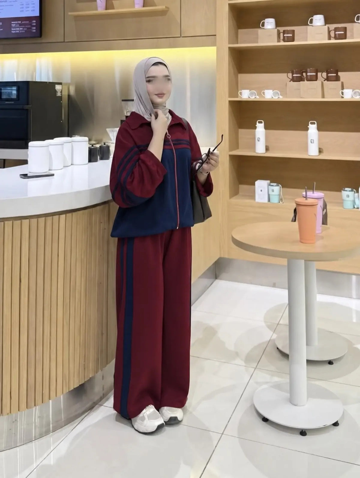 Ensemble en molleton à bandes contrastées et pantalon large – Bordeaux