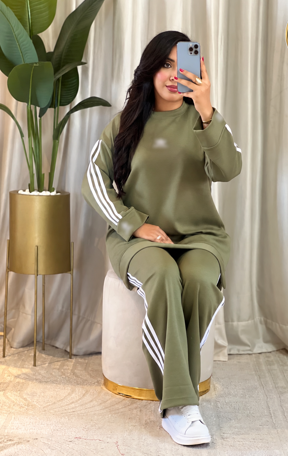 Ensemble femme à sweat long et bandes contrastées — Vert olive