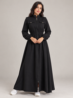 Robe longue évasée zippée à taille smockée et poches poitrine — Noir