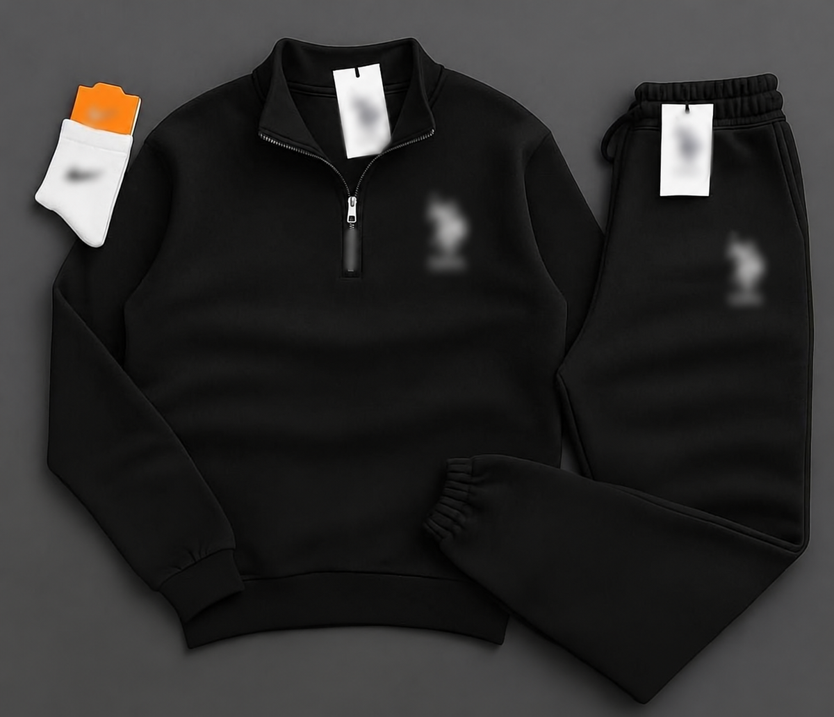 Ensemble homme col camionneur et pantalon jogger — Noir — logos floutés