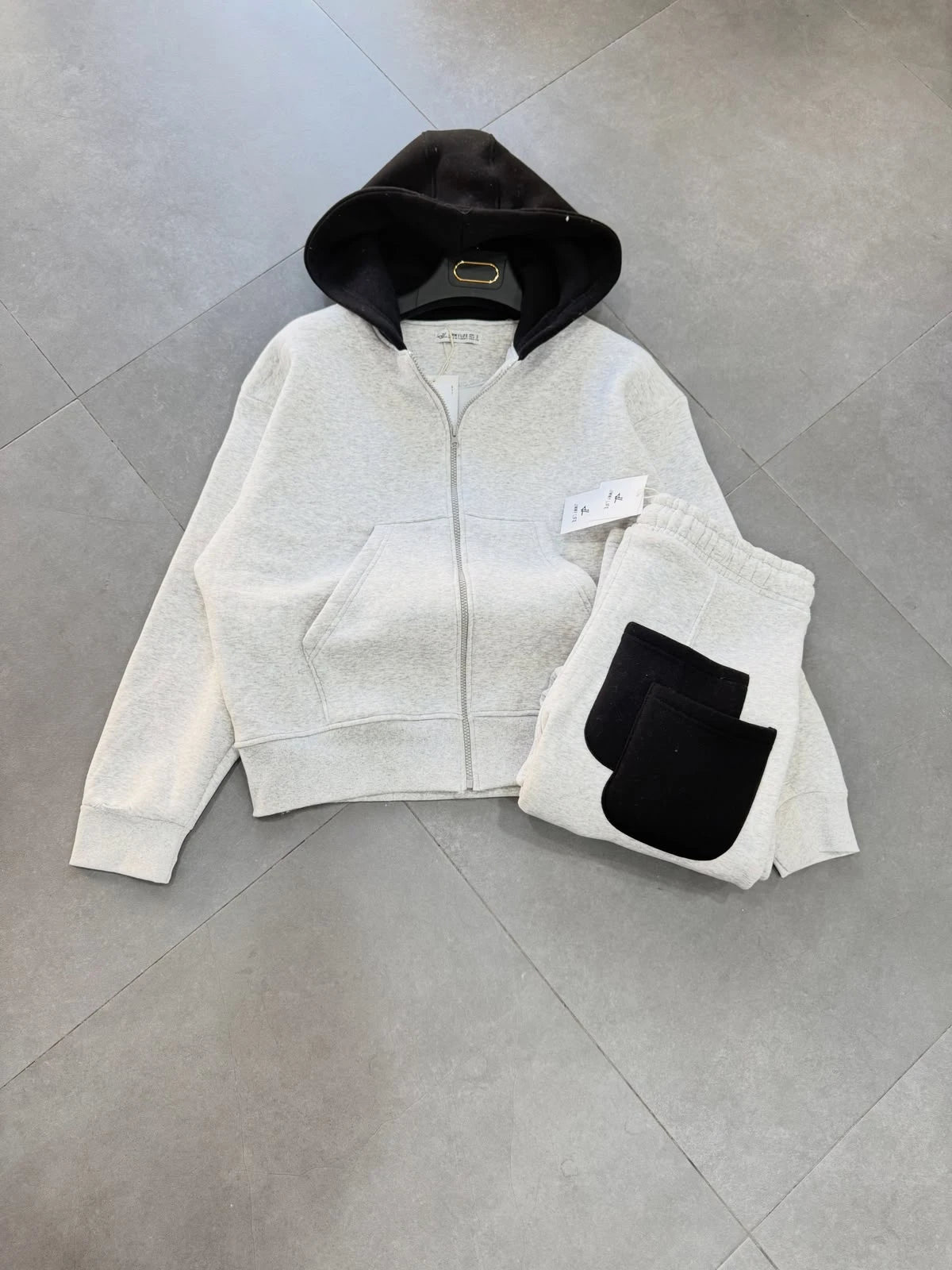 Ensemble zippé à capuche — Blanc