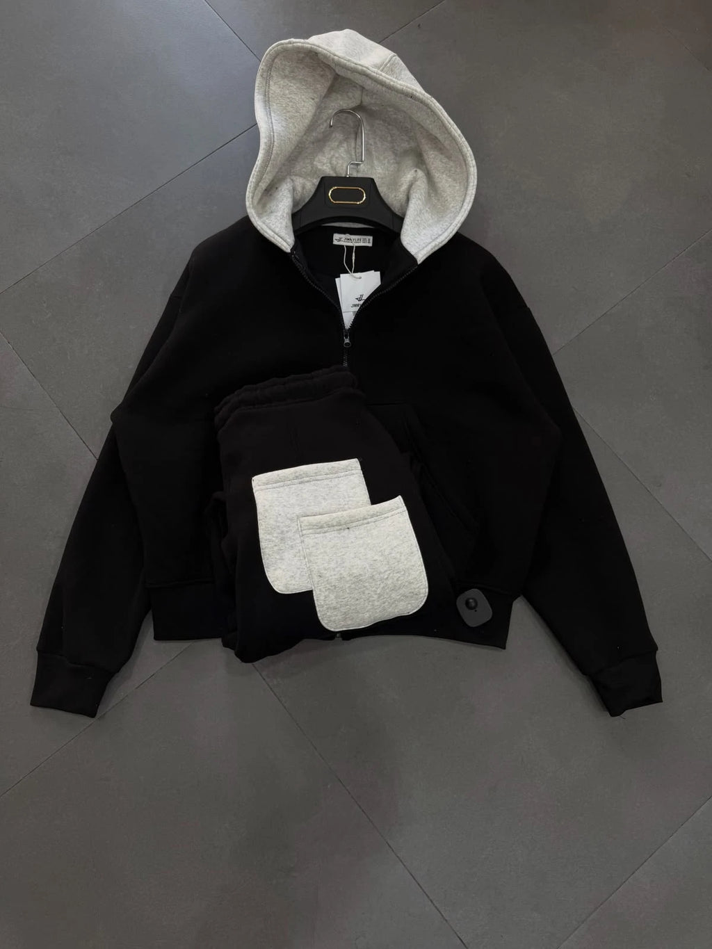 Ensemble zippé à capuche — Noir
