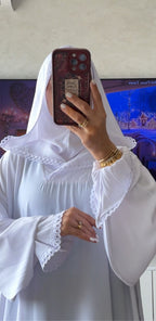 Robe de prière longue à poignets en dentelle — Blanc