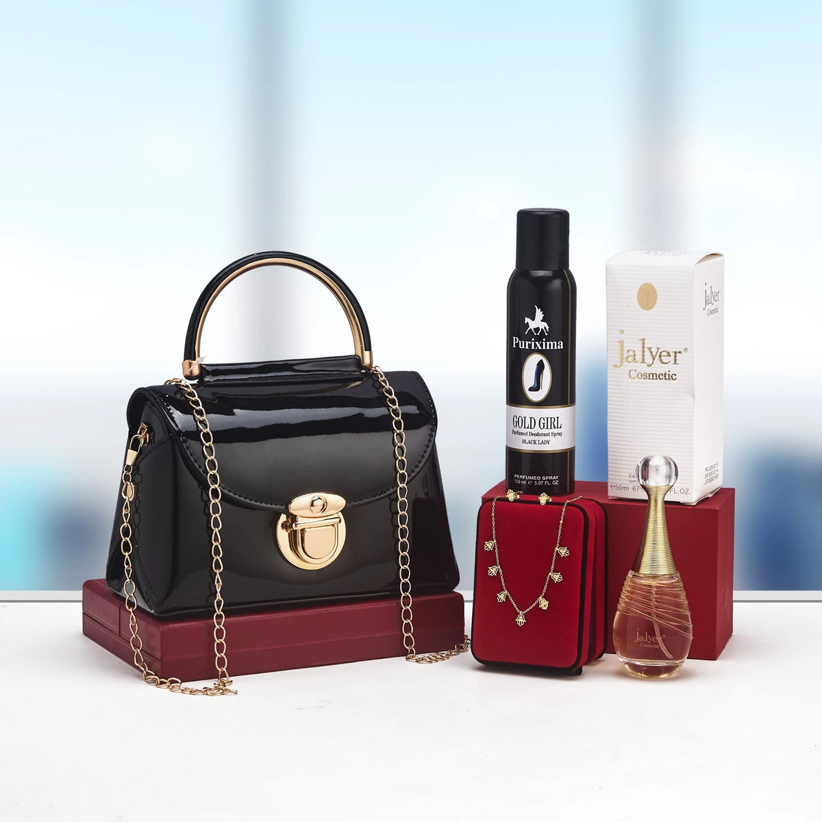 Coffret sac à rabat et chaîne avec accessoires parfumés — Noir