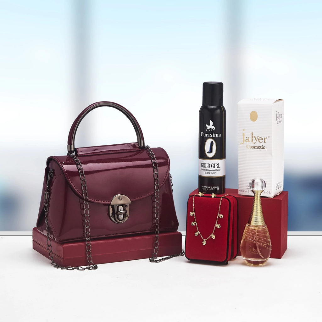 Coffret sac à rabat et chaîne avec accessoires parfumés — Bordeaux