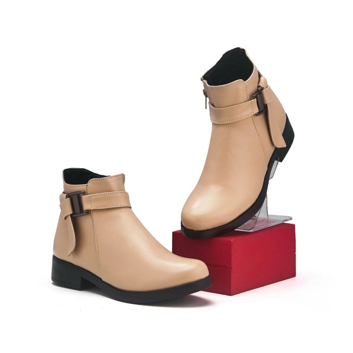 Bottines femme lisses à boucle et petit talon large — Beige