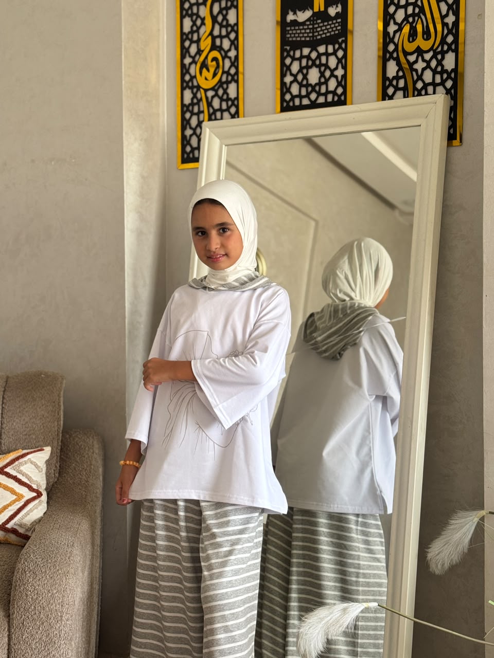 Ensemble fille à tunique volantée et pantalon à carreaux — Bleu ciel