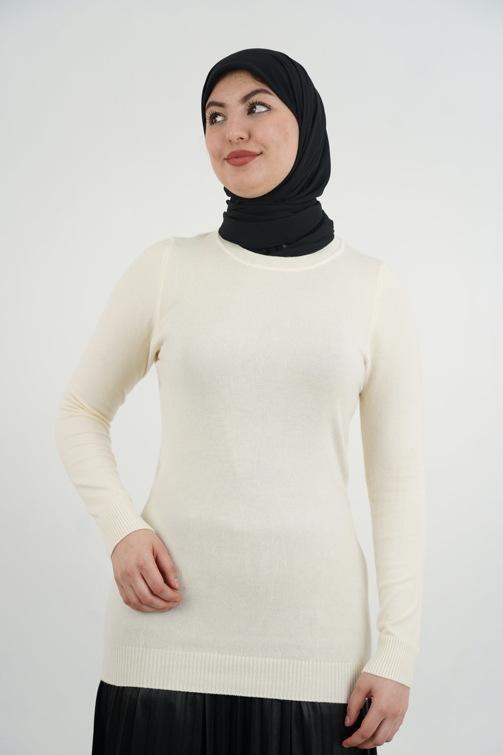 Pull femme en maille à col rond et manches longues — Blanc Cassé