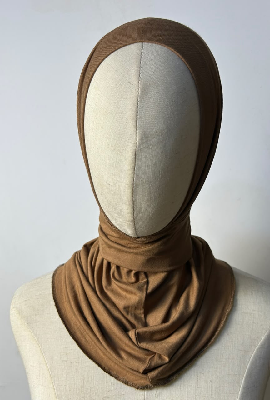 Sous-hijab couvrant marron
