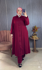 Ensemble à tunique longue évasée et pantalon assorti — Bordeaux