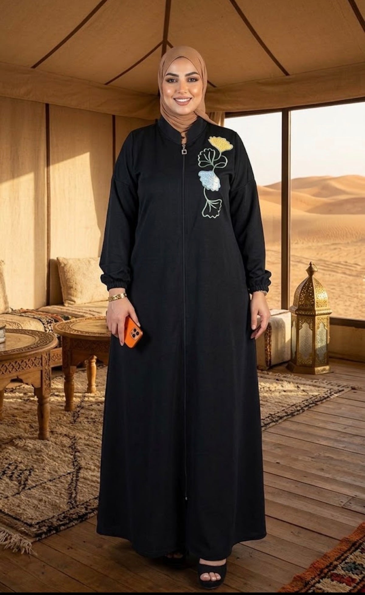 Abaya longue zippée en piqué à broderie florale — Noir